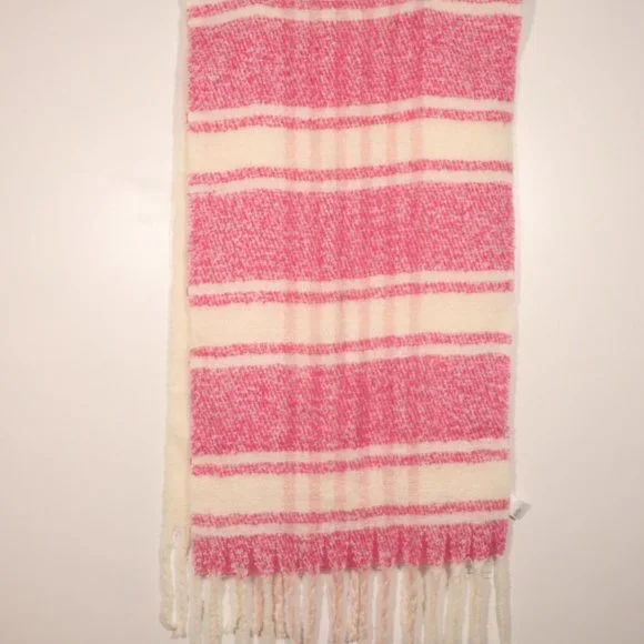 NWT Free People Gemini Plaid Blanket Scarf in Petal